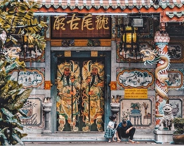 STREET ART IN BANGKOK: A GUIDE TO THE CITY'S COOLEST MURALS
Chinatown