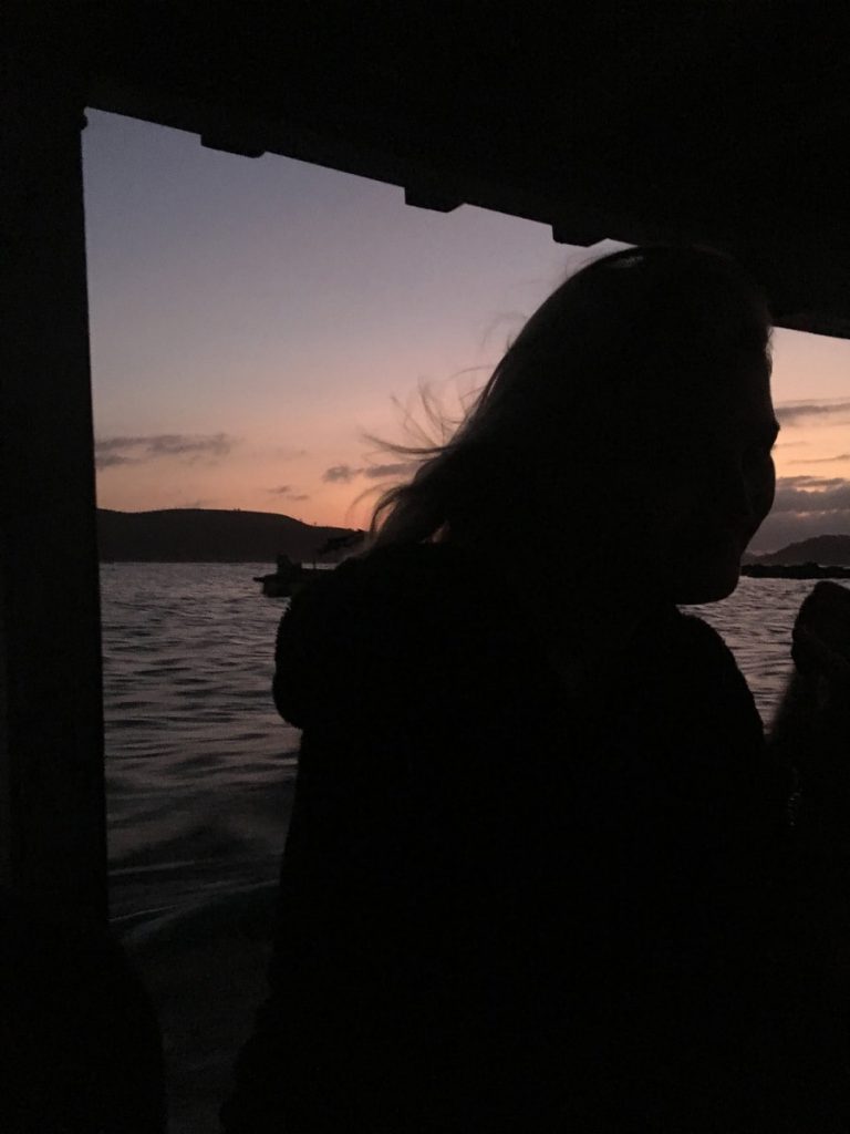 SURVIVAL GUIDE FOR KUTA LOMBOK (DO'S AND DONT’S): Do go for a sunrise surf 